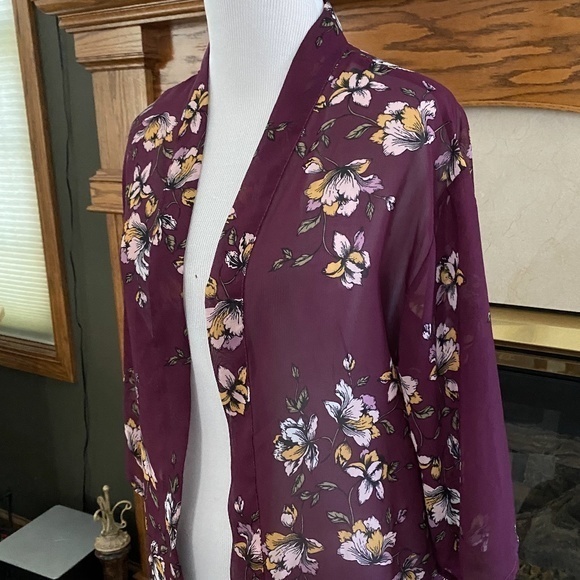 Wallflower‎ Women's Open Front Floral Boho Kimono Sz. XS NWOT - Picture 2 of 7